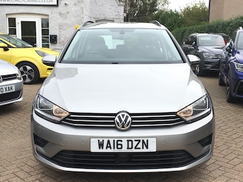 Used Volkswagen Golf SV 2016 for sale - 76057799: Photo