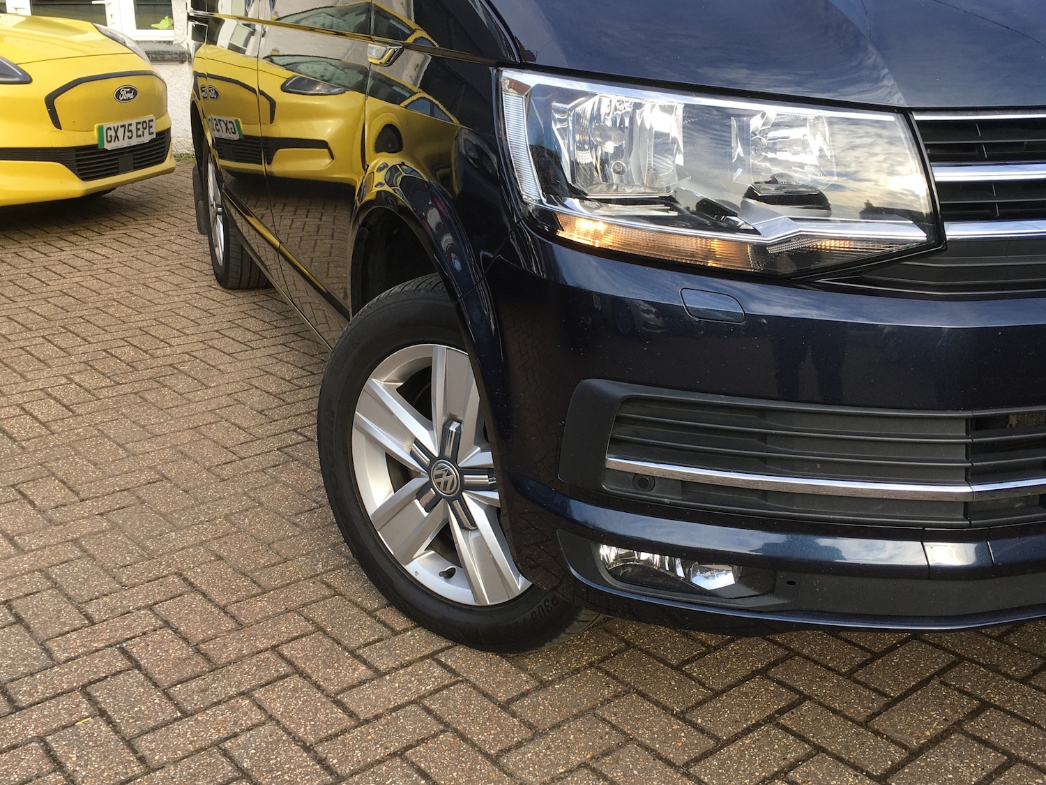 Used Volkswagen California 2016 for sale - 77733512: Photo 2
