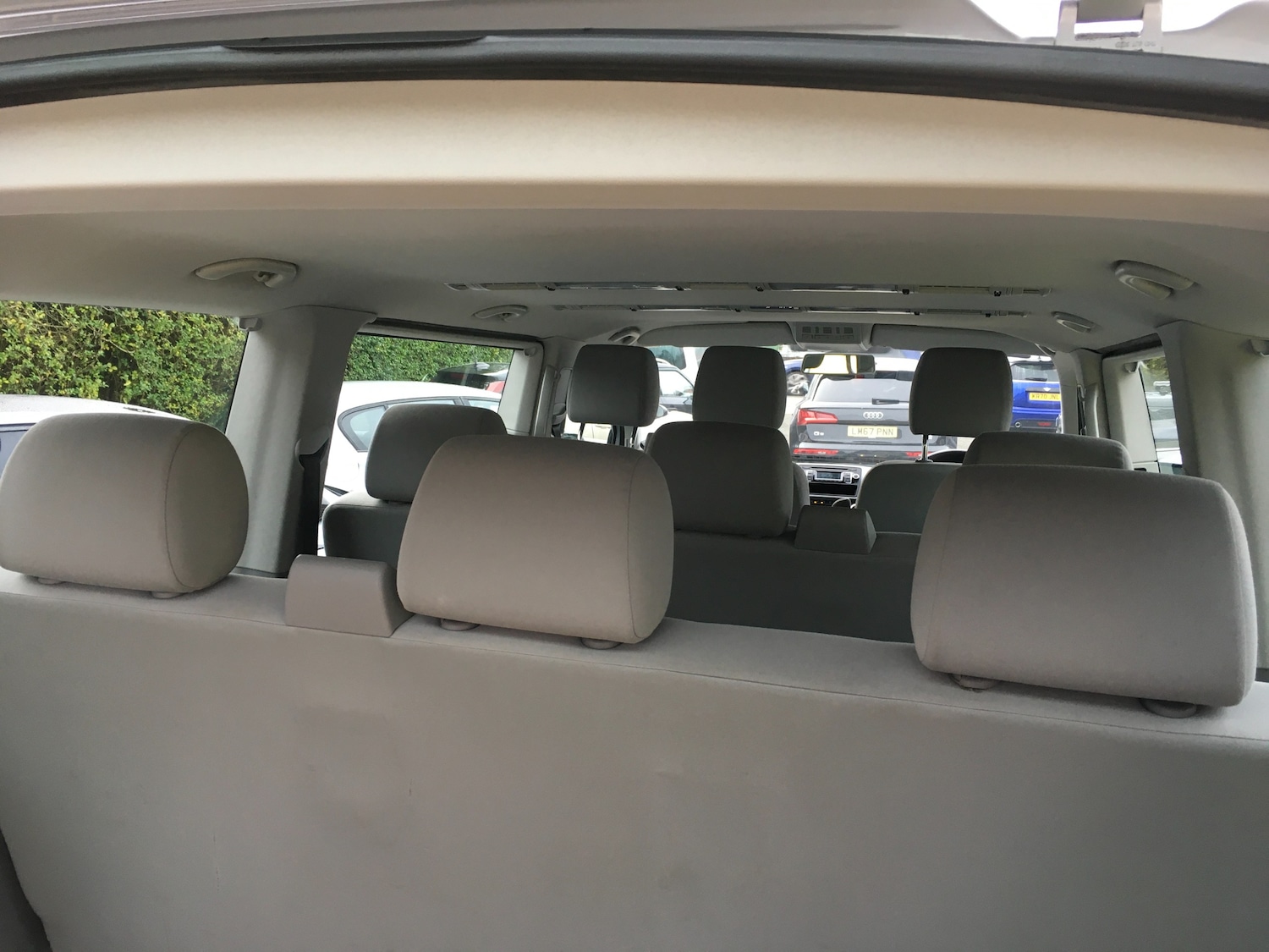 Used Volkswagen Transporter Shuttle 2015 for sale - 76931702: Photo 16