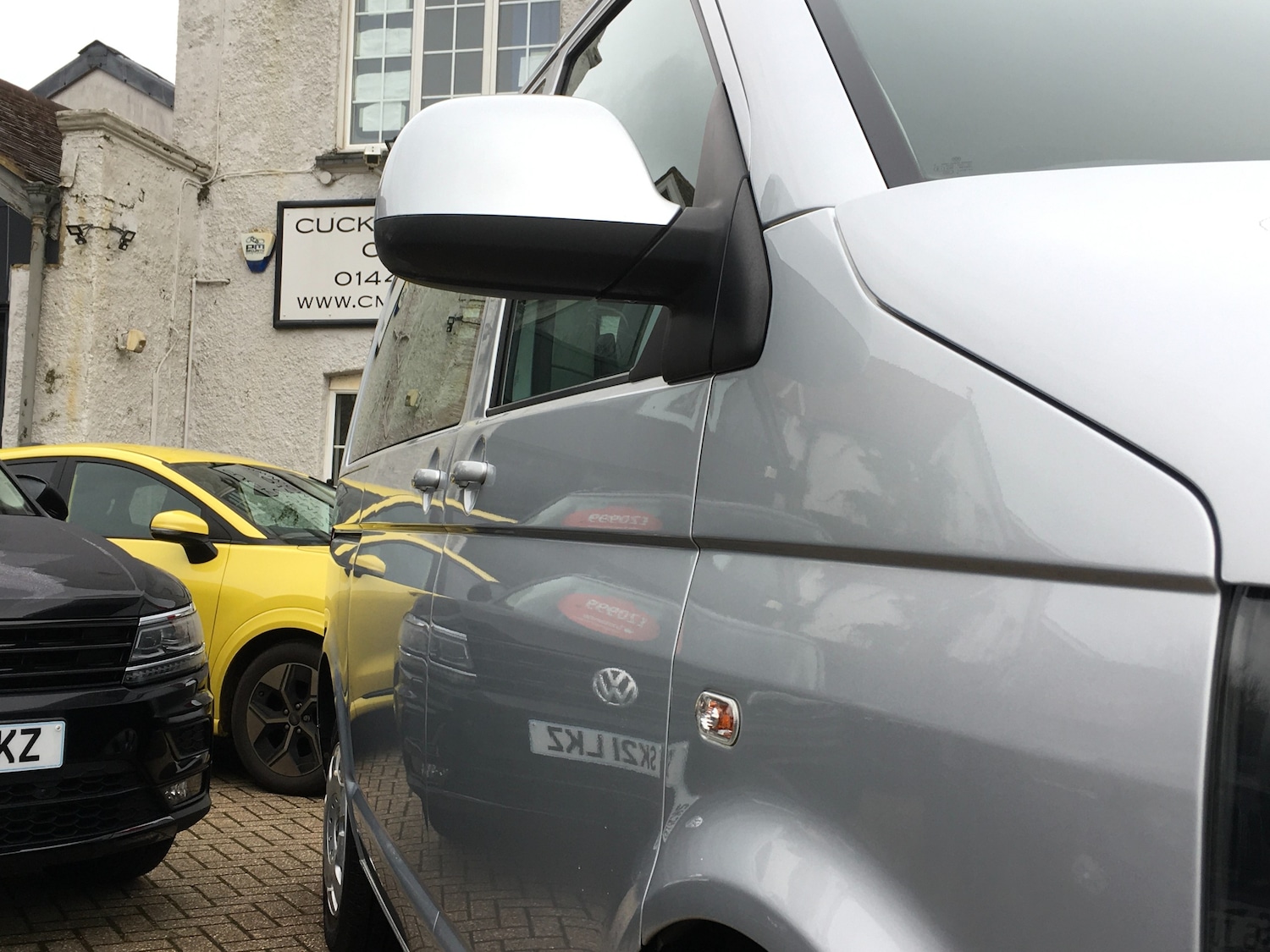 Used Volkswagen Transporter Shuttle 2015 for sale - 76931702: Photo 2