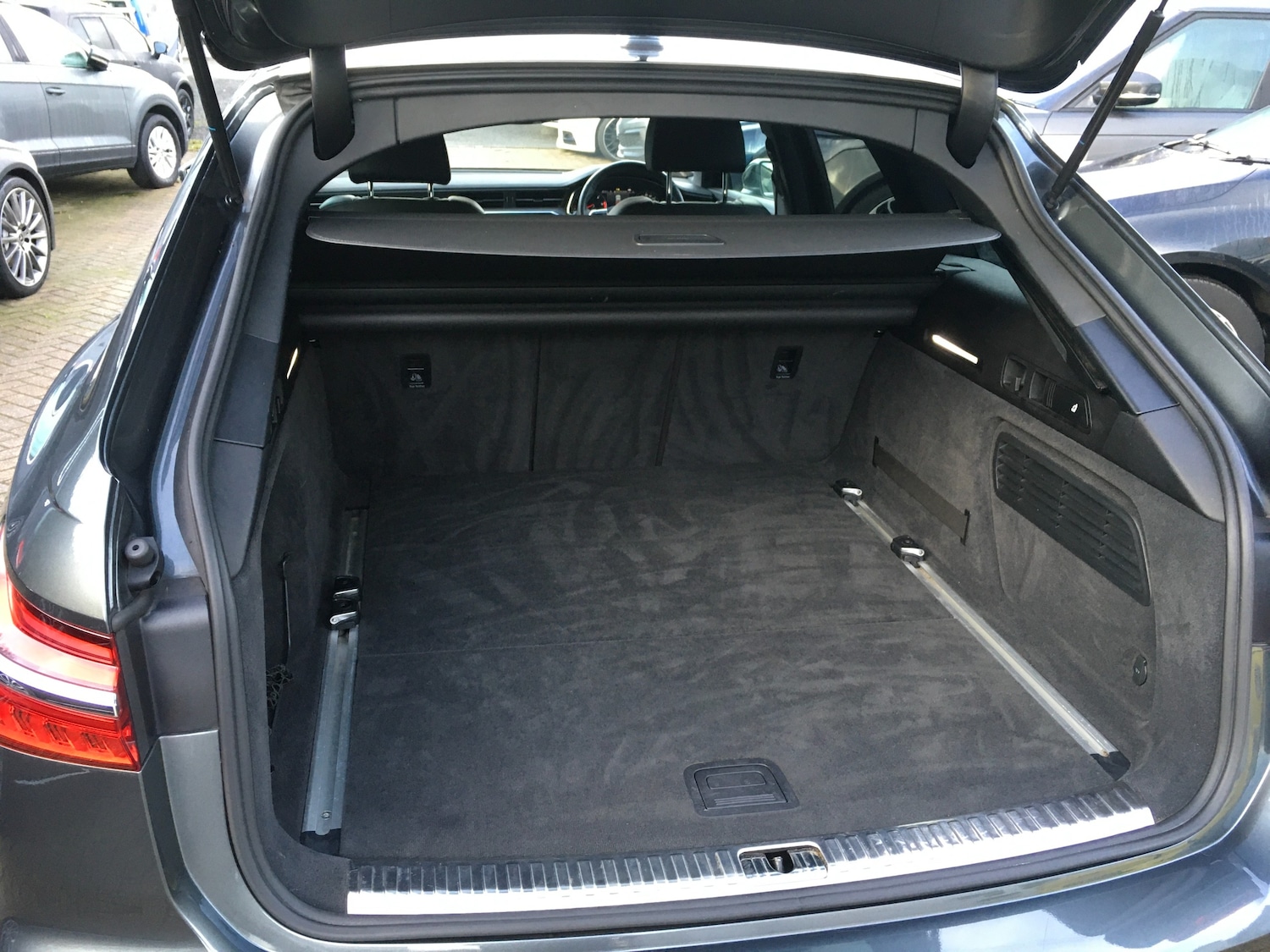 Used Audi A6 Avant 2019 for sale - 76545990: Photo 15