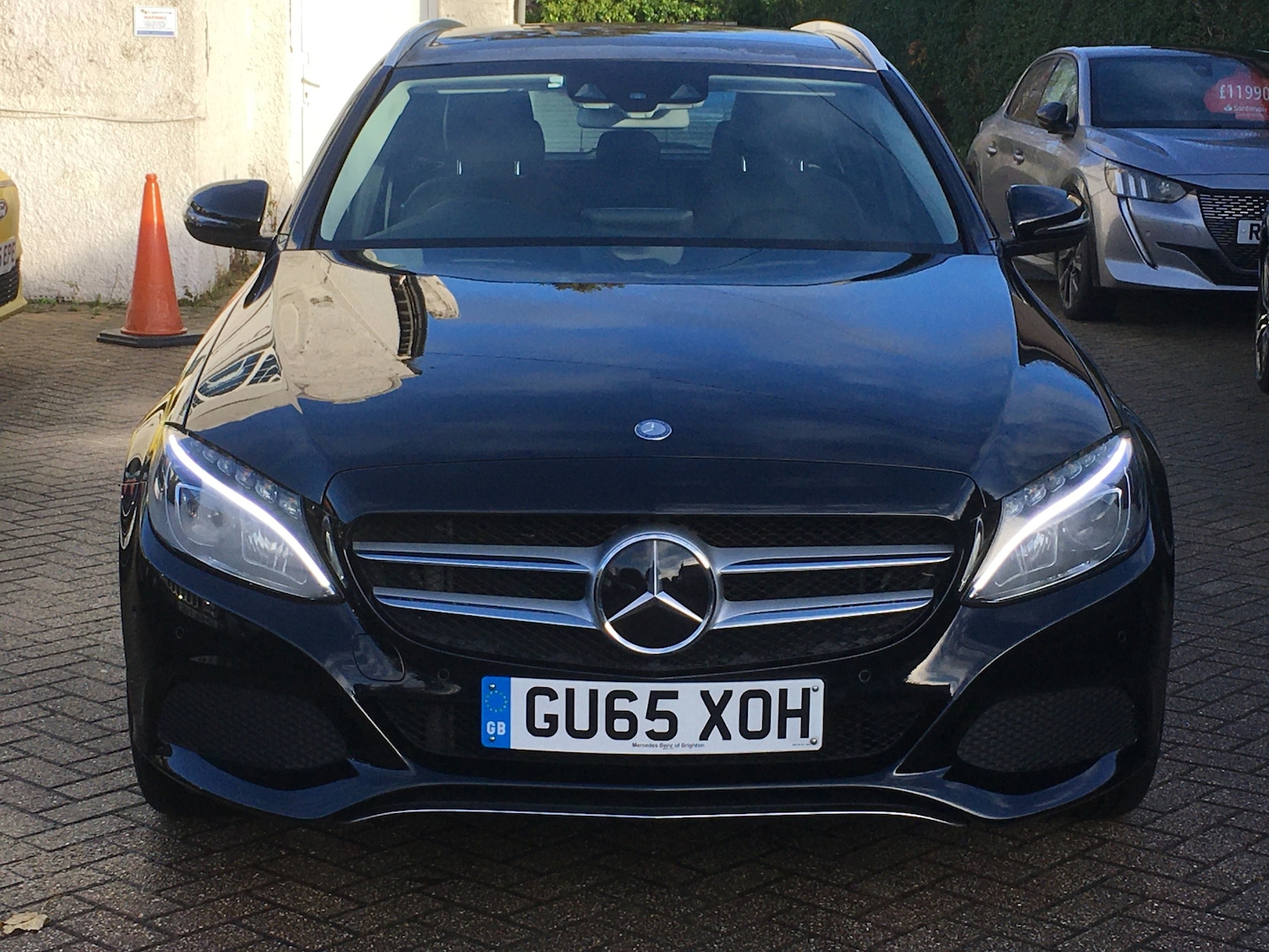 Used Mercedes-Benz C Class 2015 for sale - 76635043: Photo 3