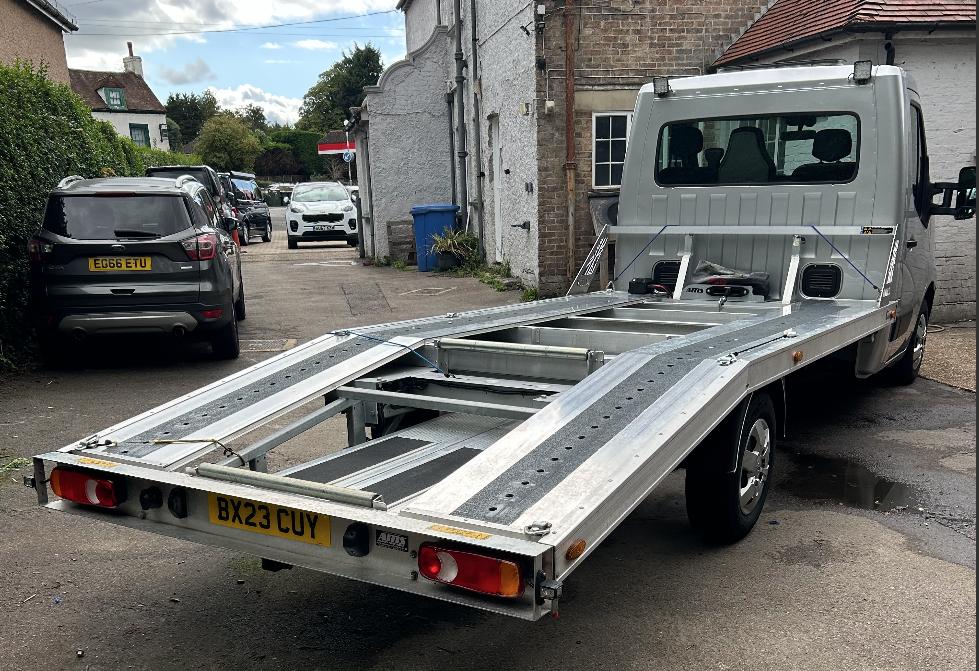 Used Nissan Interstar 2023 for sale - 76281114: Photo 3