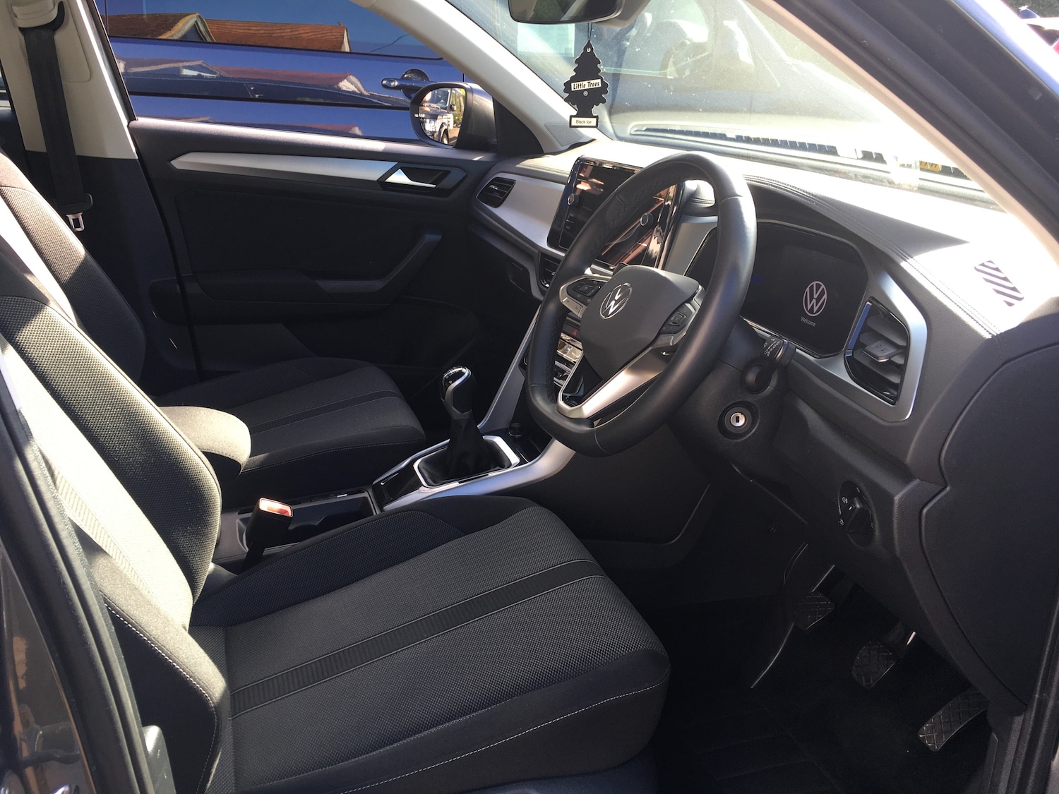 Used Volkswagen T-Roc 2023 for sale - 75995620: Photo 19