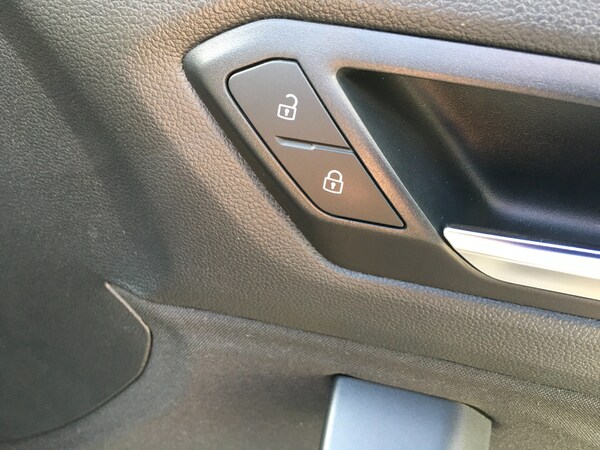 Used Volkswagen T-Roc 2023 for sale - 75995620: Photo 21