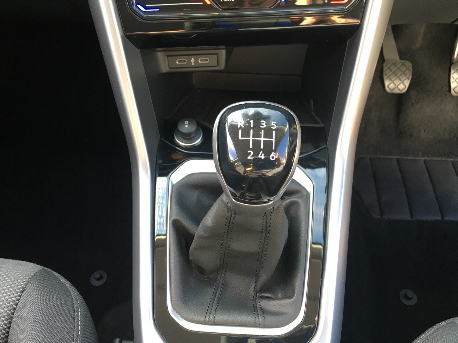 Used Volkswagen T-Roc 2023 for sale - 75995620: Photo 30