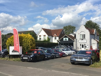 2020 (20) - 2.0 TFSI 40 S line Estate 5dr Petrol S Tronic Euro 6 (s/s) (190 ps)