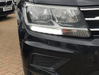 Used Volkswagen Tiguan 2019 for sale - 75700742: Photo