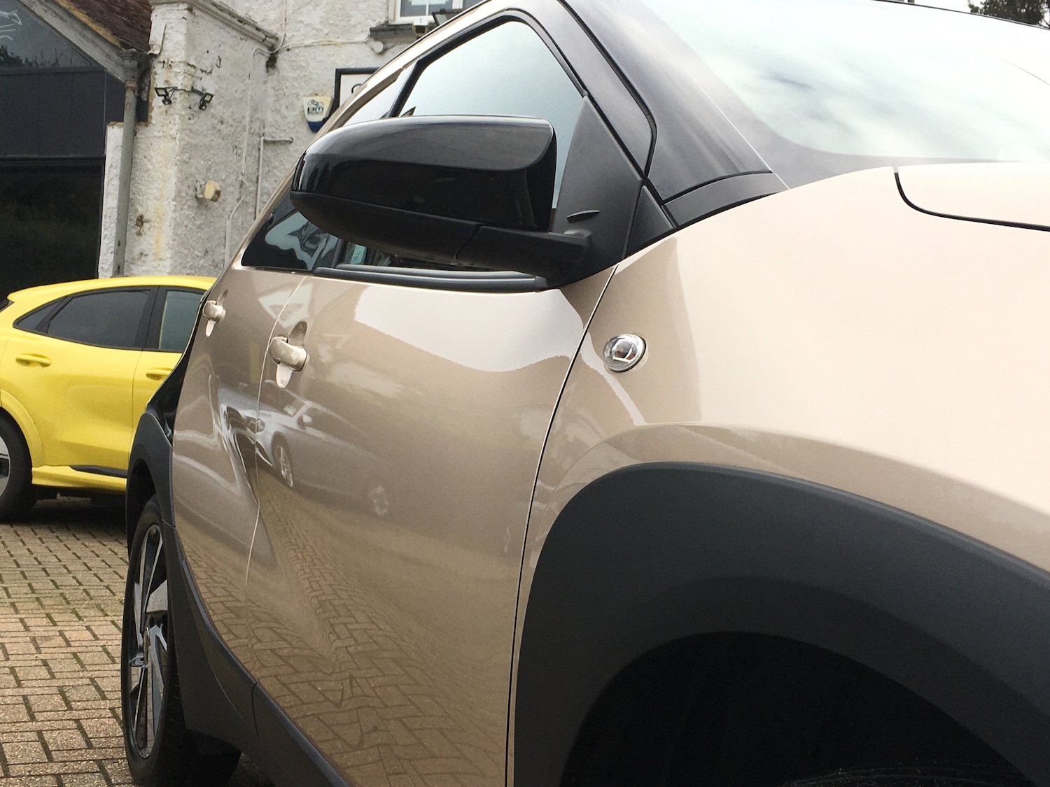 Used Toyota Aygo X 2023 for sale - 76422598: Photo 3