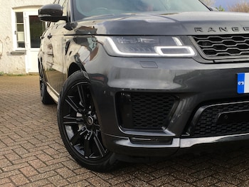 Used Land Rover Range Rover Sport 2018 for sale - 76719614: Photo