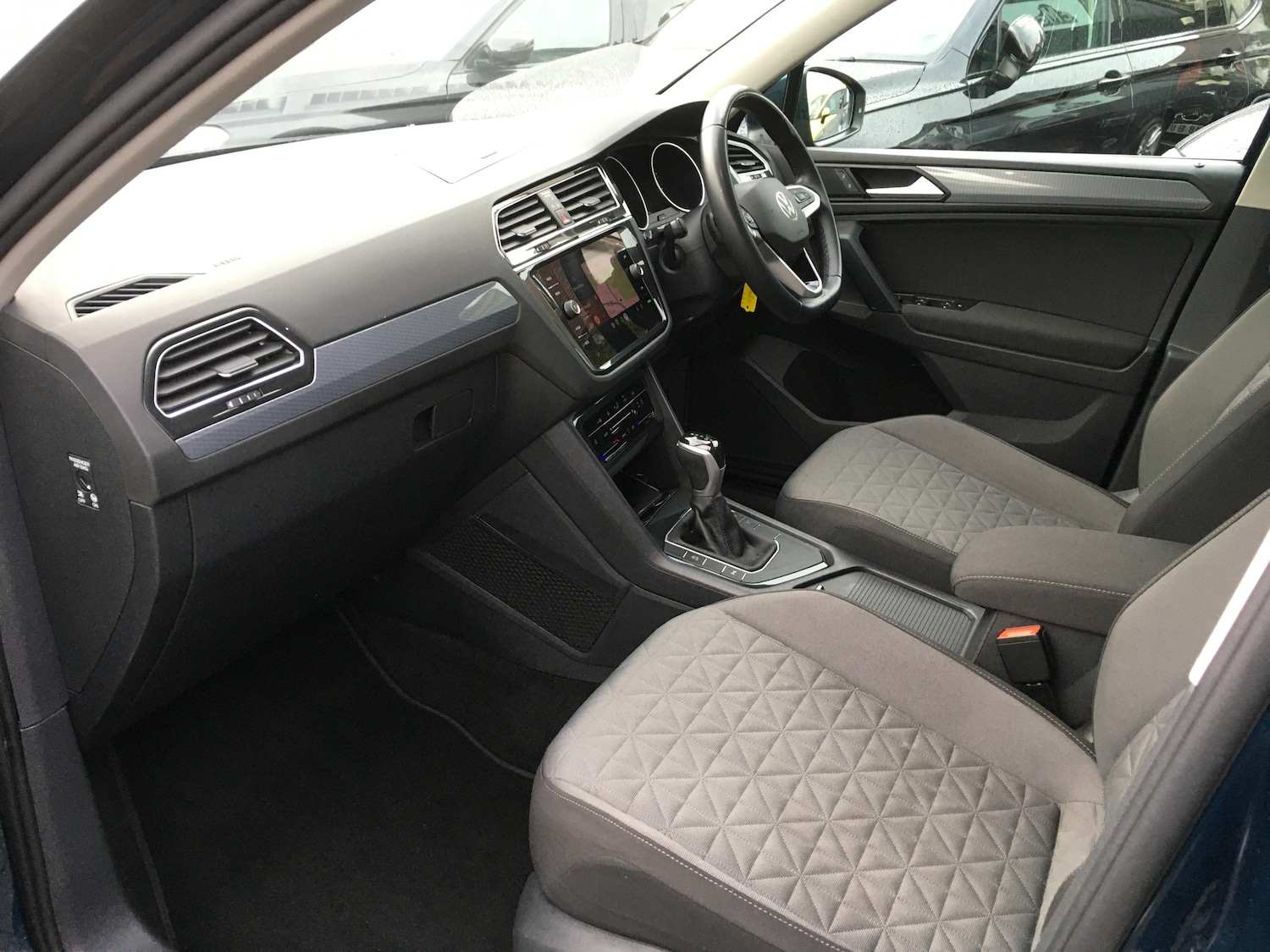 Used Volkswagen Tiguan 2021 for sale - 77037499: Photo 11