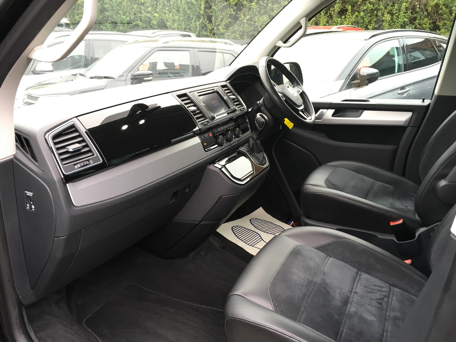 Used Volkswagen Caravelle 2019 for sale - 76274425: Photo 12