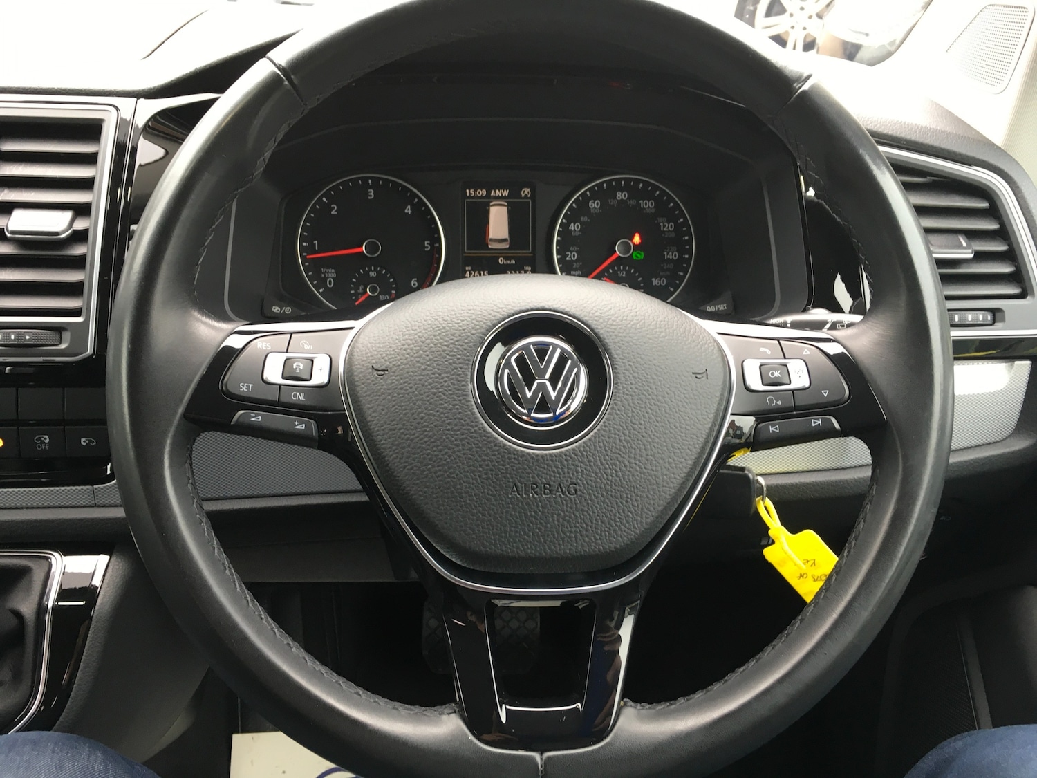 Used Volkswagen Caravelle 2019 for sale - 76274425: Photo 36