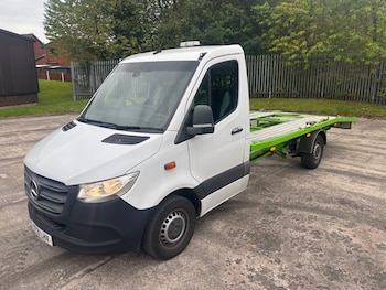 Mercedes-Benz - Sprinter