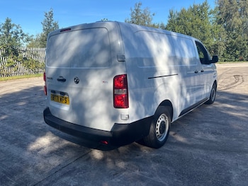Used Vauxhall Vivaro 2021 for sale - 76027100: Photo
