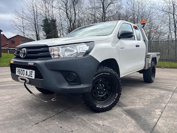 Used Toyota Hilux 2020 for sale - 77848311: Photo