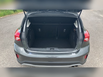 Used Ford Focus 2020 for sale - 78531210: Photo