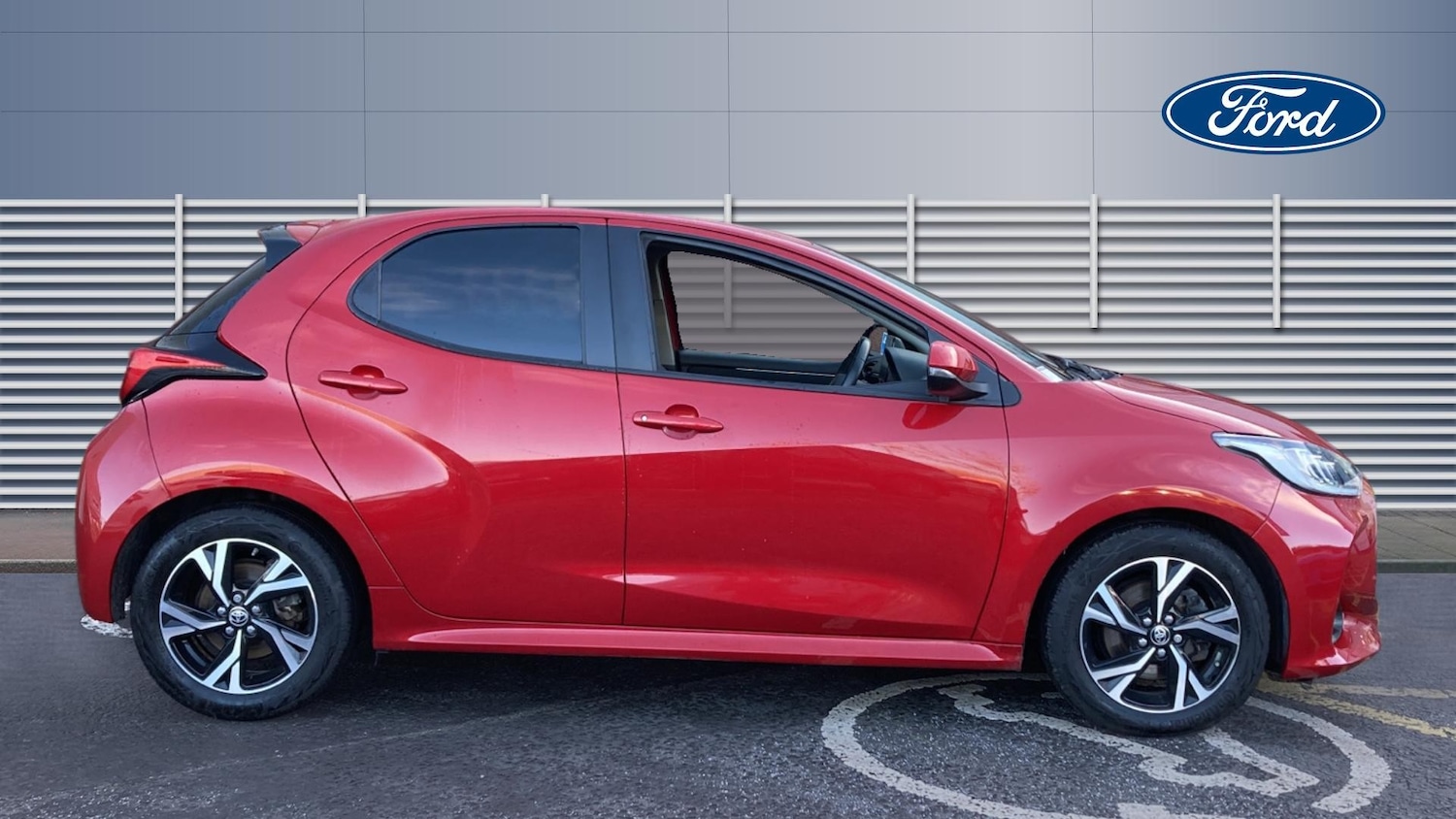 Used Toyota Yaris 2024 for sale - 77167915: Photo 5