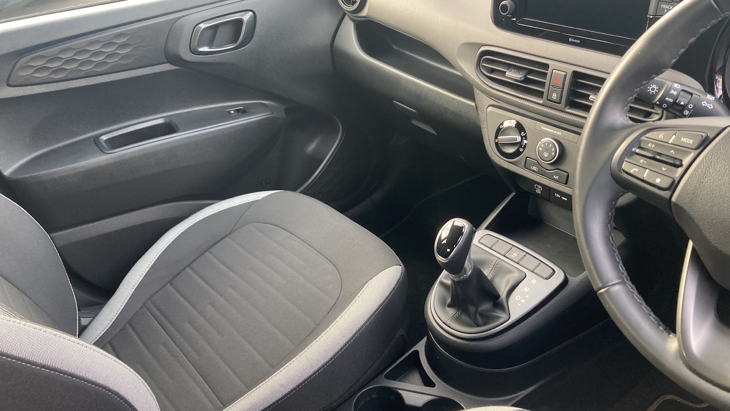 Used Hyundai i10 2024 for sale - 78143797: Photo 14