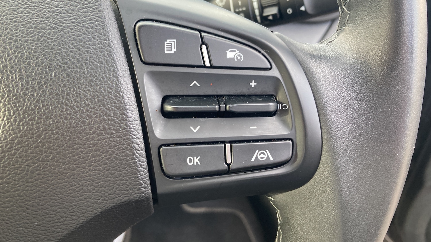 Used Hyundai i10 2024 for sale - 78143797: Photo 36