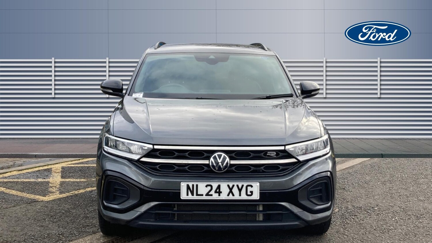 Used Volkswagen T-Roc 2024 for sale - 76599913: Photo 3