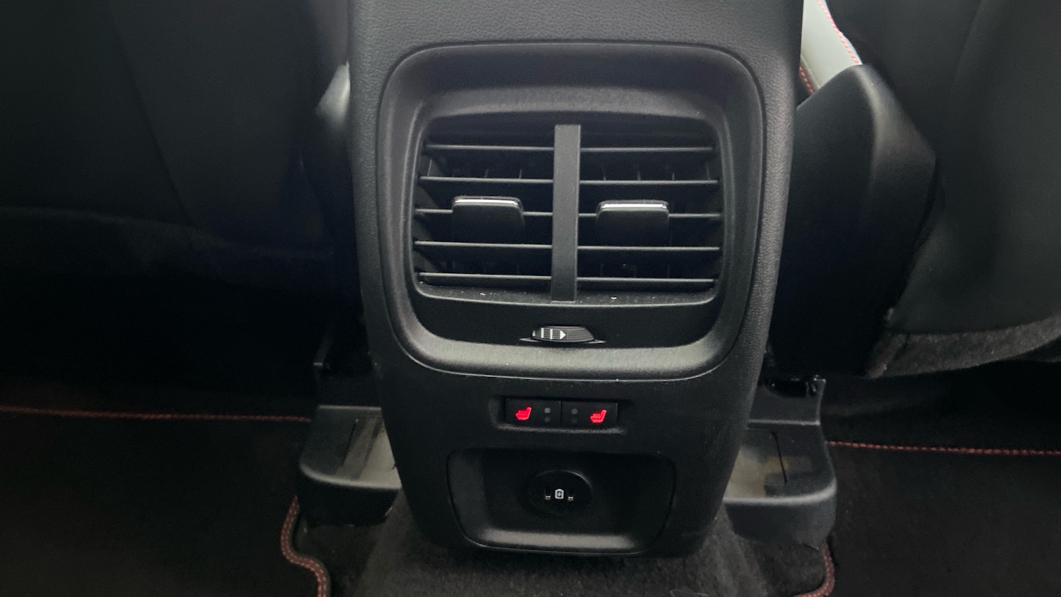 Used Ford Kuga 2025 for sale - 76940022: Photo 37