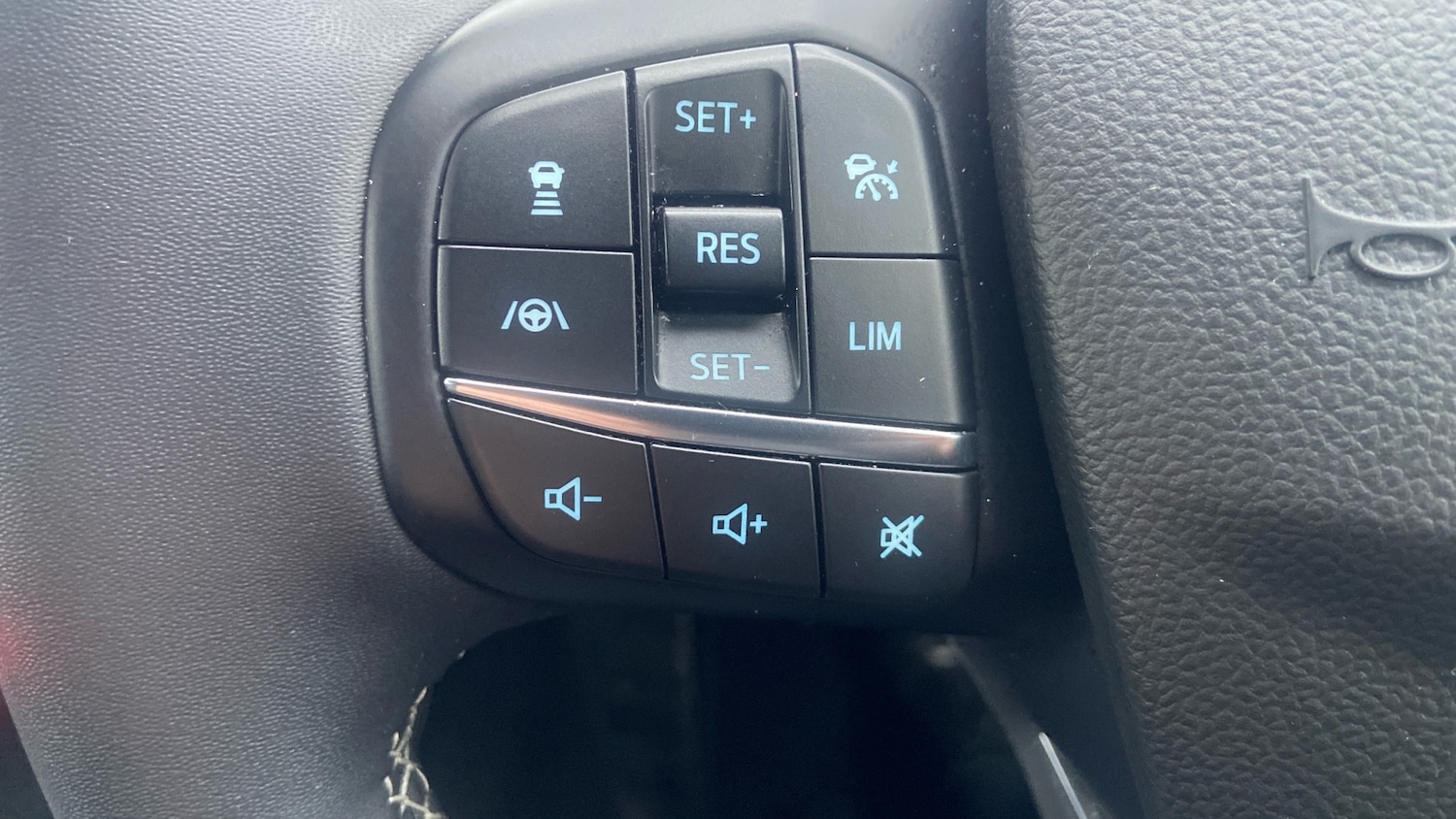 Used Ford Kuga 2023 for sale - 77046172: Photo 28