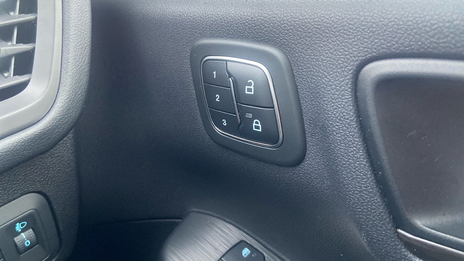 Used Ford Kuga 2023 for sale - 77046172: Photo 33