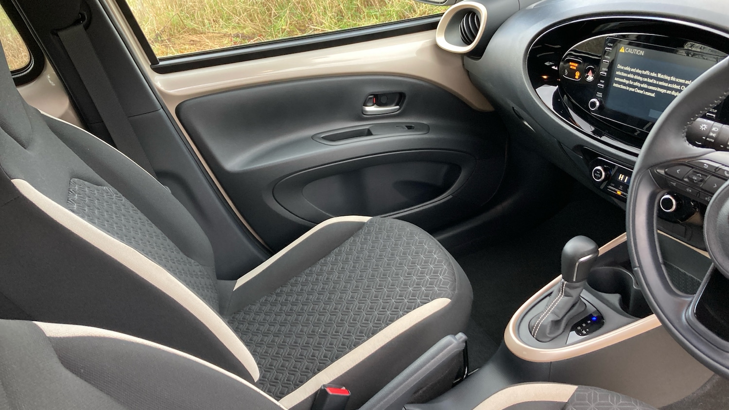 Used Toyota Aygo X 2022 for sale - 77206898: Photo 14