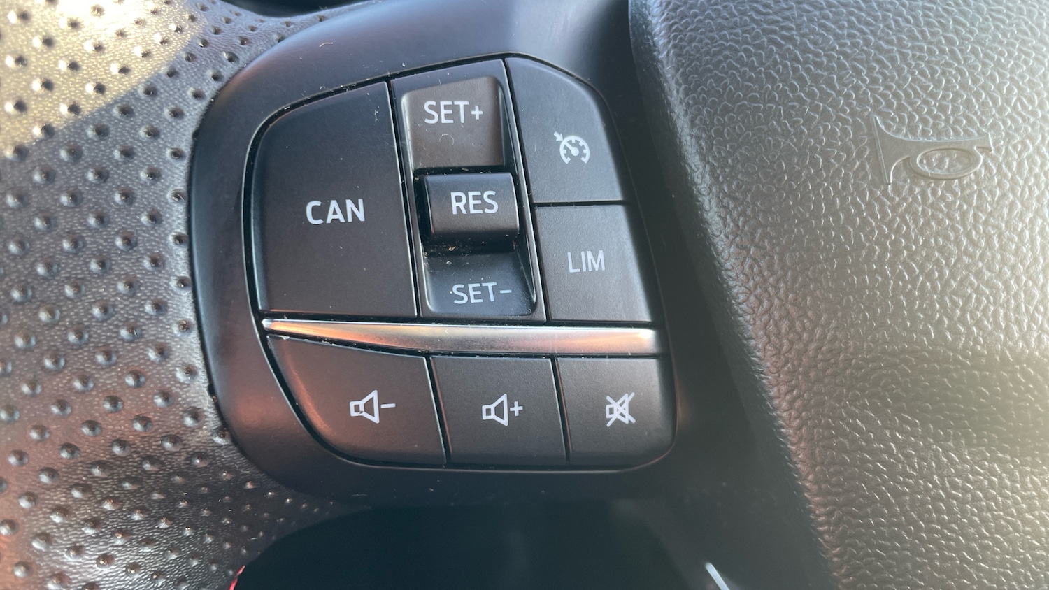 Used Ford Puma 2023 for sale - 76807402: Photo 24