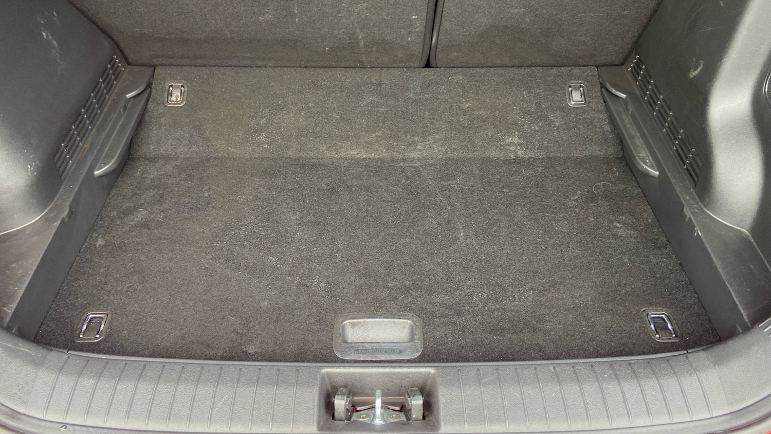 Used Hyundai KONA 2022 for sale - 76892894: Photo 22