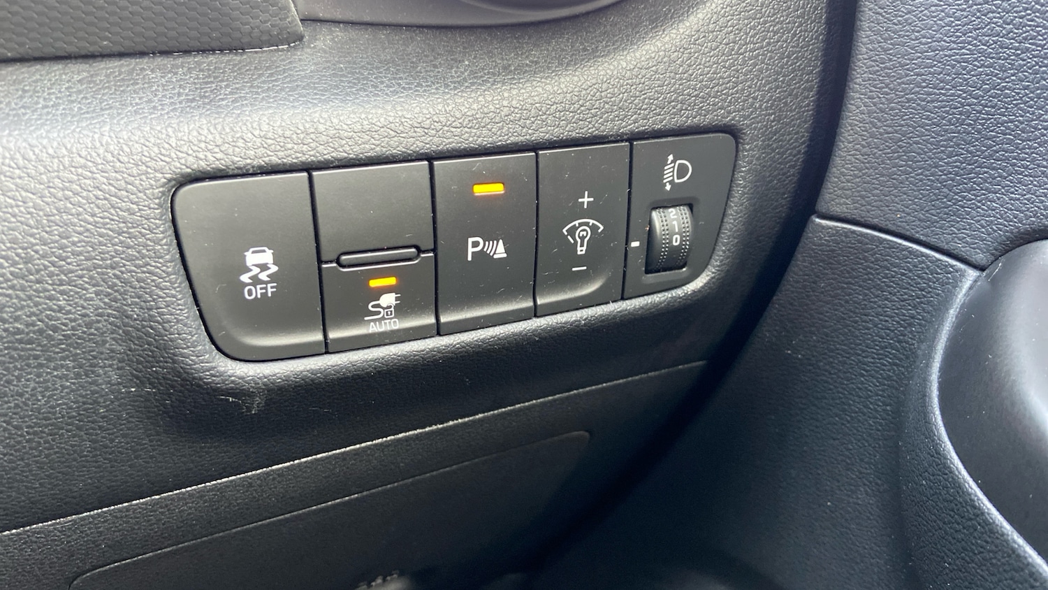 Used Hyundai KONA 2022 for sale - 76892894: Photo 34