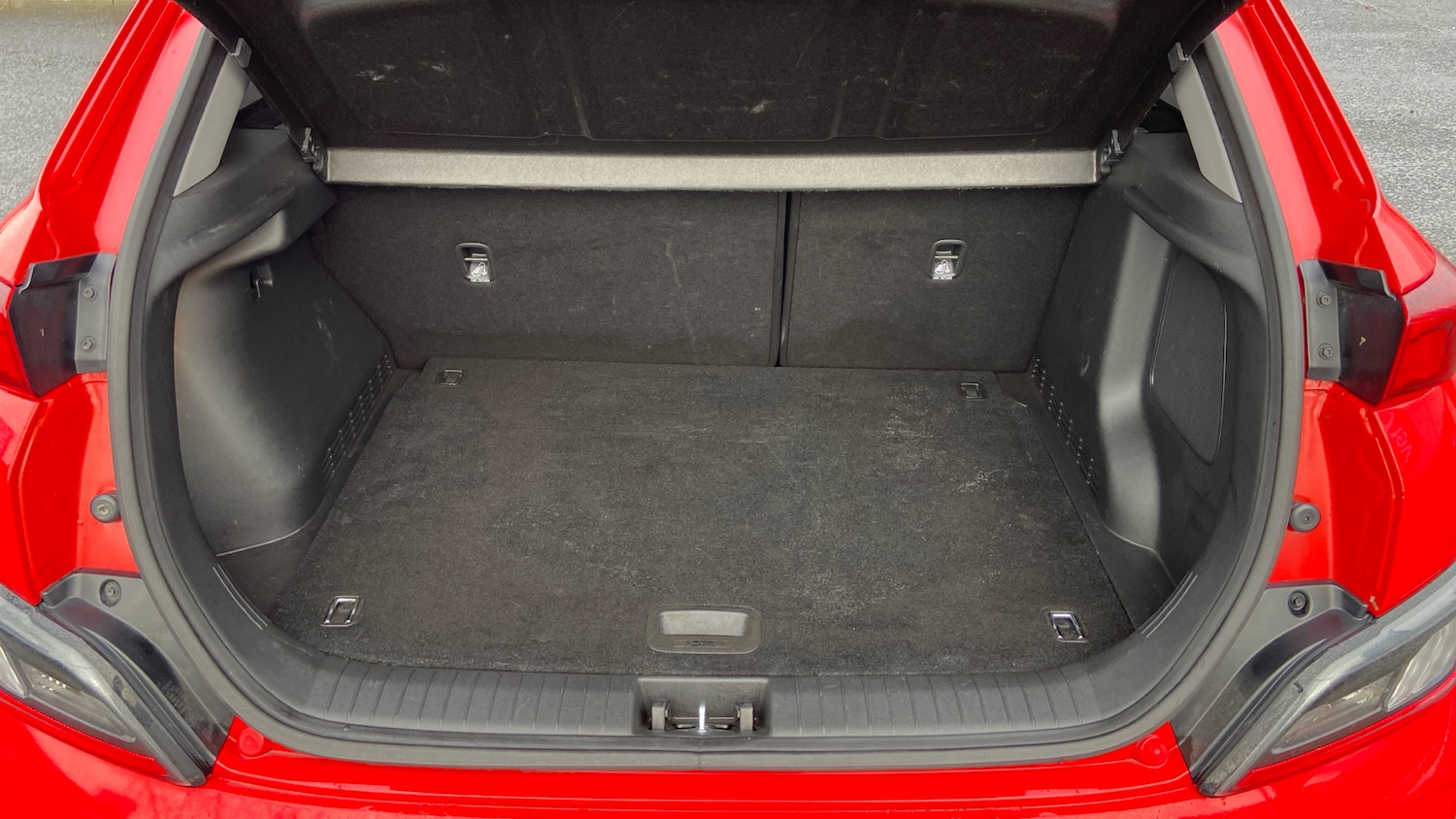 Used Hyundai KONA 2022 for sale - 76892894: Photo 4