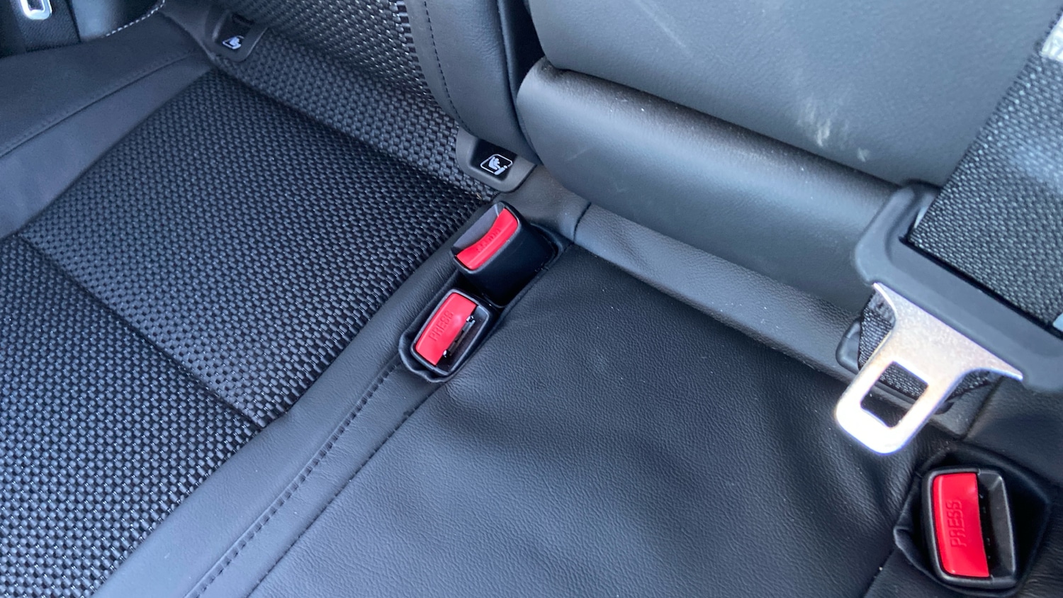 Used Suzuki SX4 S-Cross 2023 for sale - 77128102: Photo 17