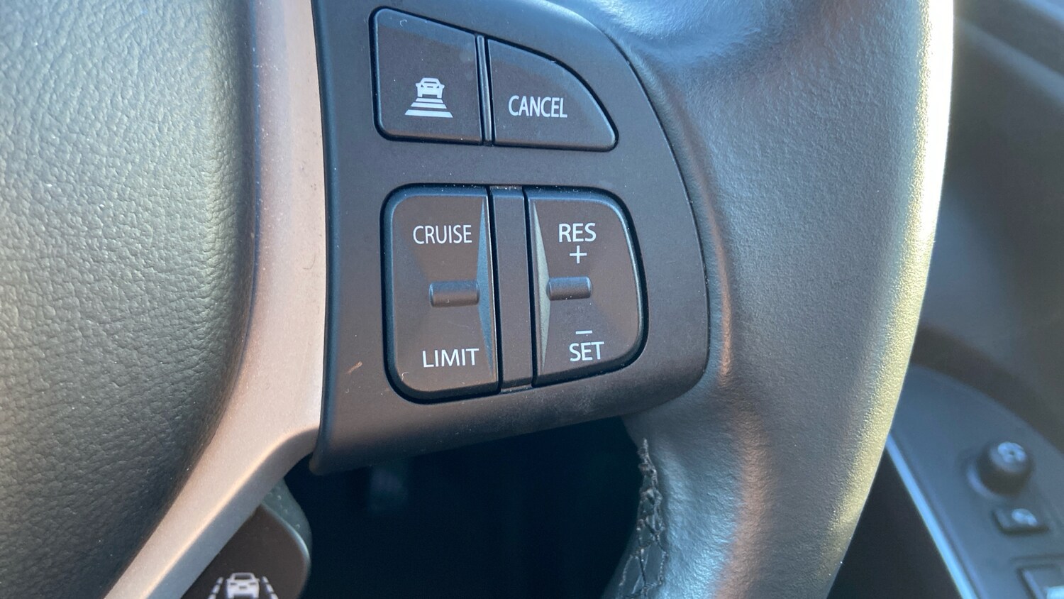 Used Suzuki SX4 S-Cross 2023 for sale - 77128102: Photo 30