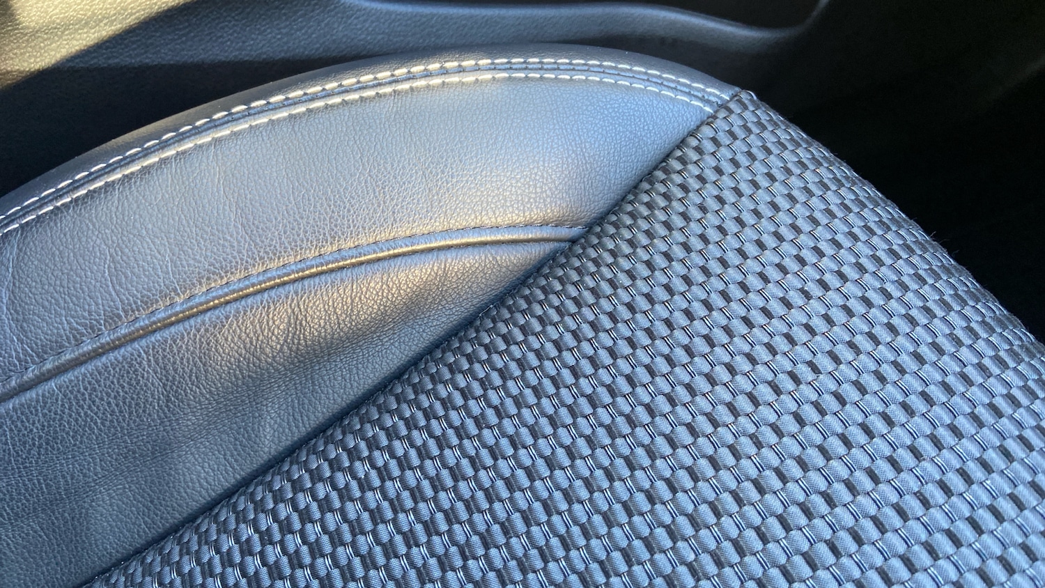 Used Suzuki SX4 S-Cross 2023 for sale - 77128102: Photo 35