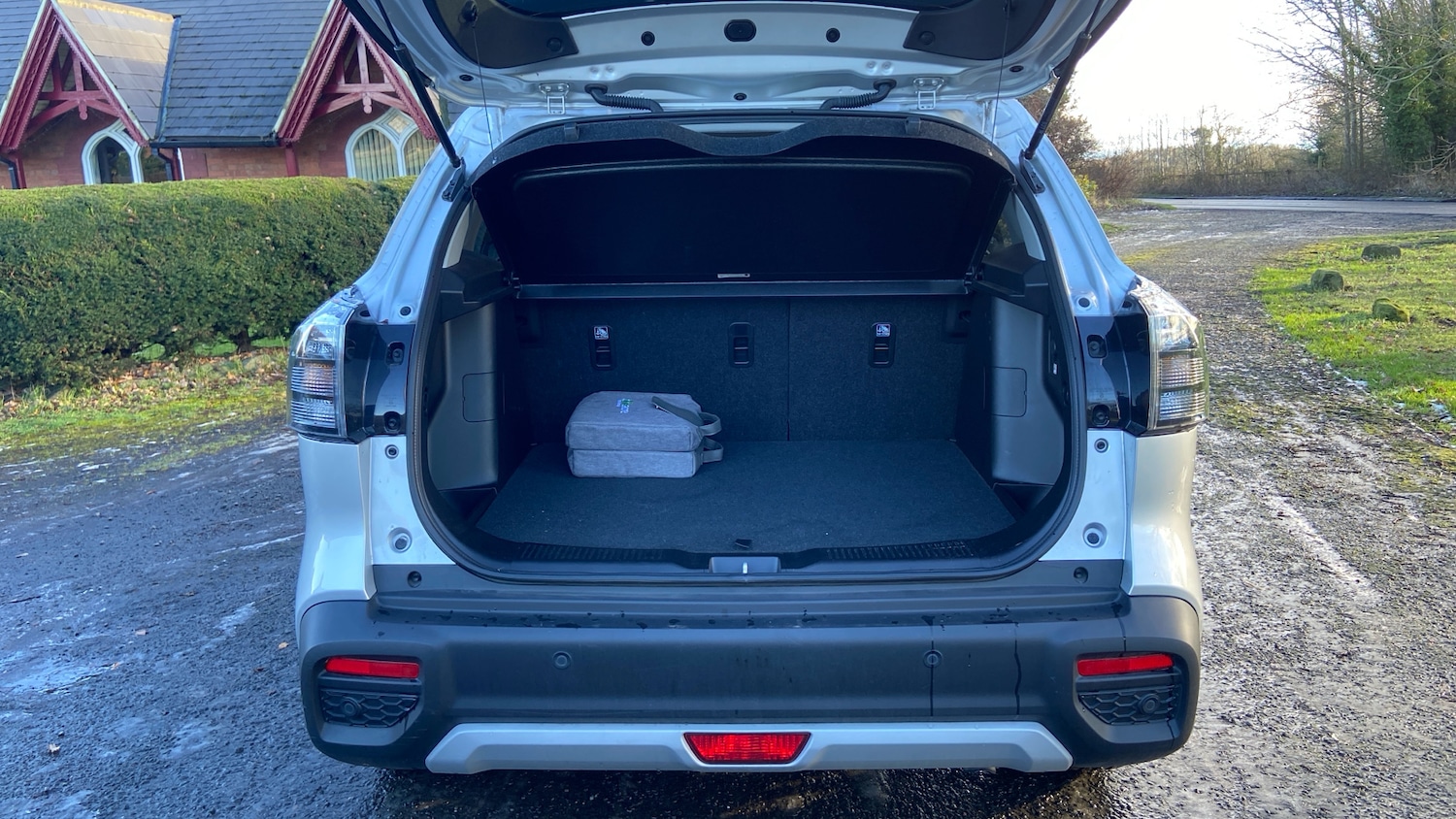 Used Suzuki SX4 S-Cross 2023 for sale - 77128102: Photo 4