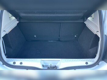 Used Dacia Sandero Stepway 2020 for sale - 76933501: Photo