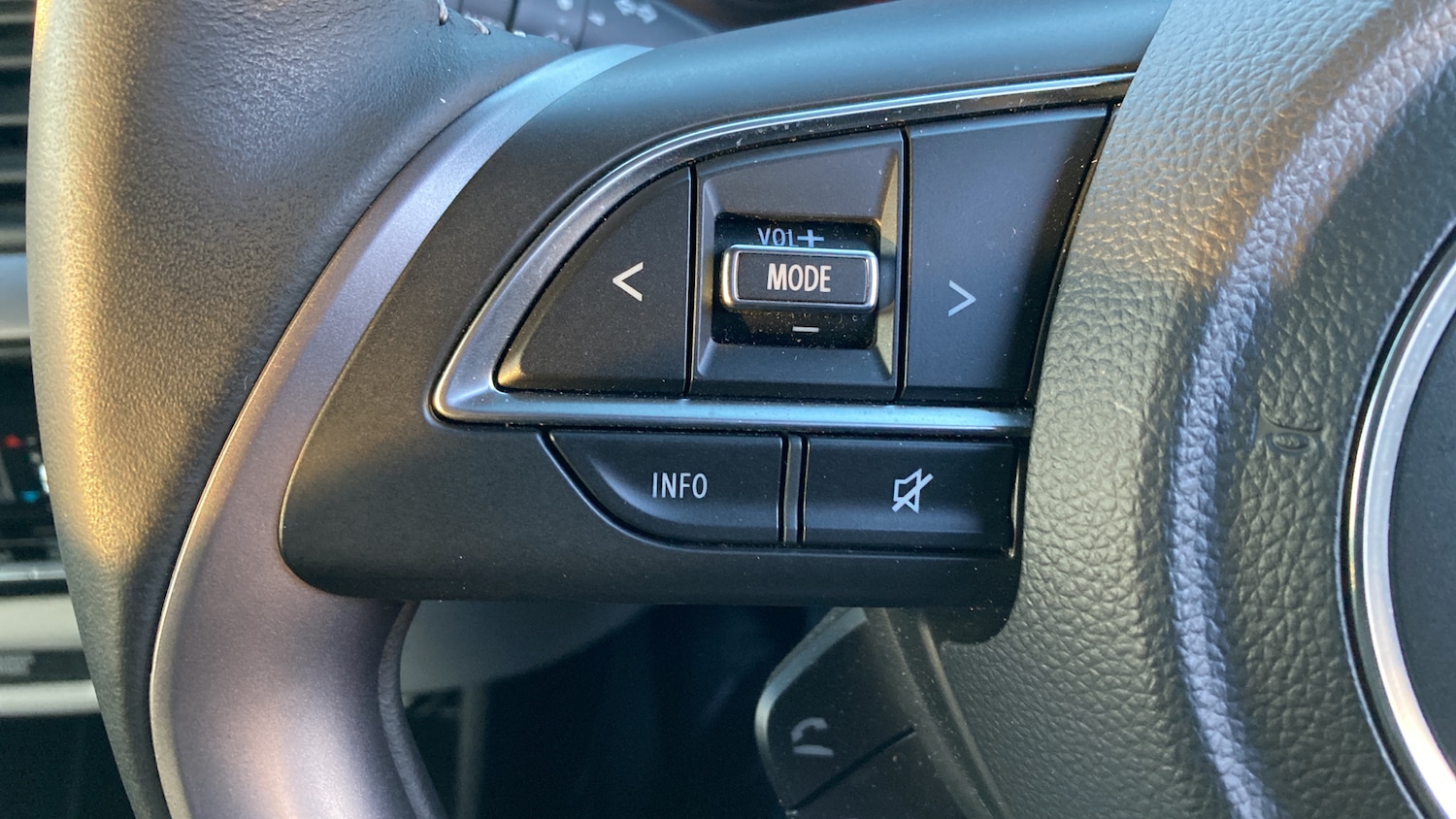 Used Suzuki Swift 2024 for sale - 77236995: Photo 33