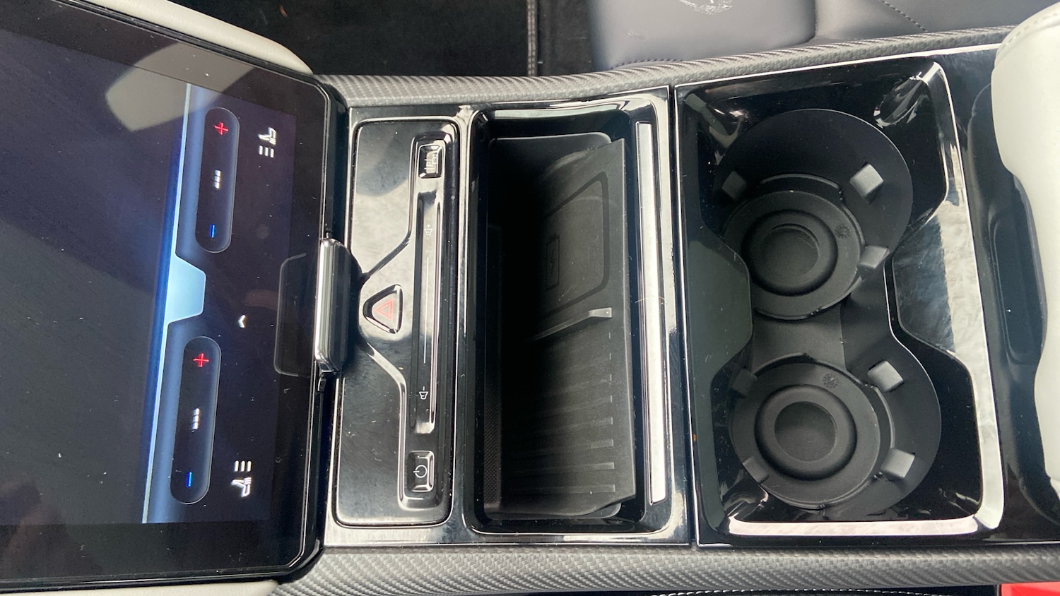 Used Ford Explorer 2025 for sale - 76829560: Photo 13