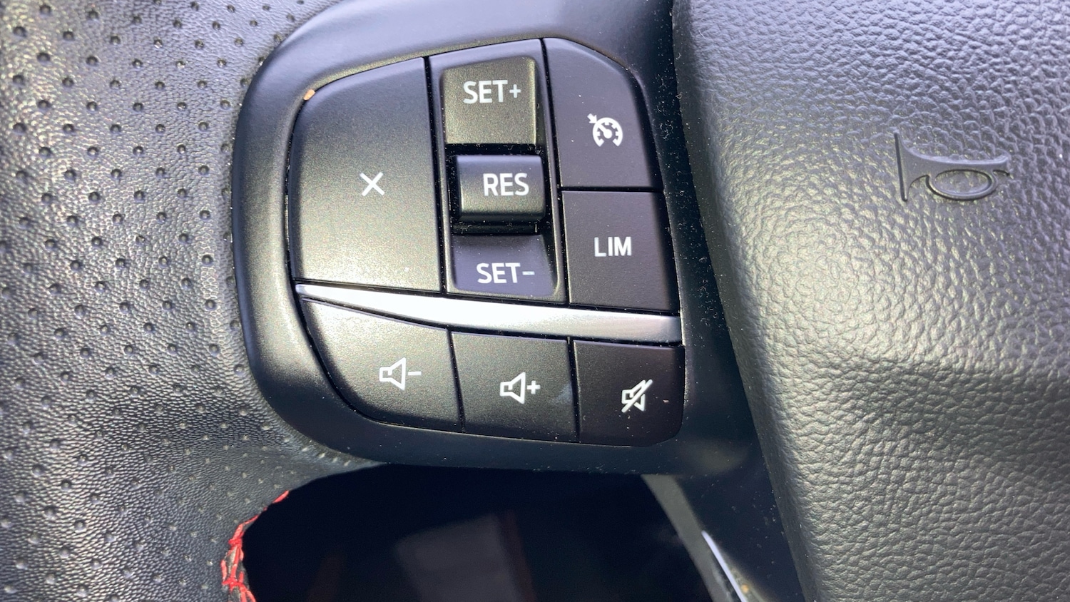 Used Ford Kuga 2023 for sale - 77951392: Photo 32