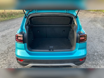 Used Volkswagen T-Cross 2022 for sale - 77555214: Photo