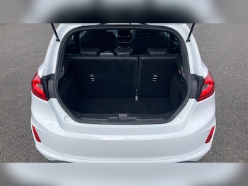 Used Ford Fiesta 2021 for sale - 79352882: Photo