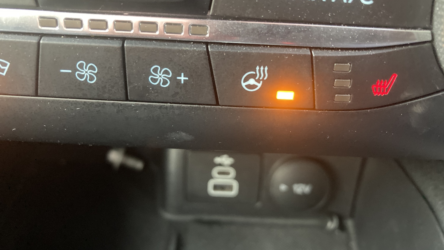 Used Ford Kuga 2023 for sale - 76681609: Photo 40