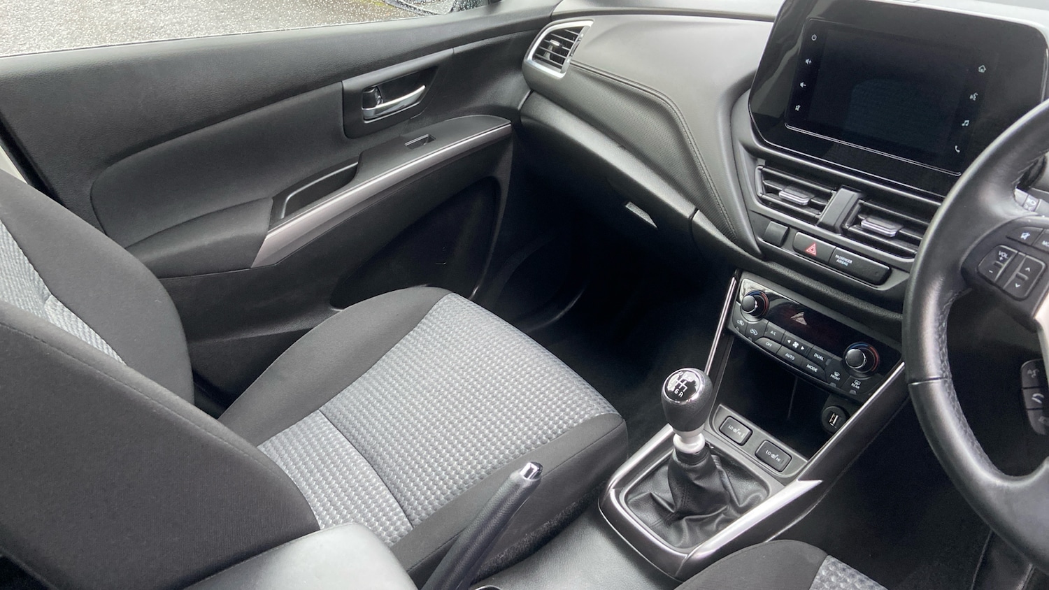 Used Suzuki SX4 S-Cross 2024 for sale - 76531301: Photo 14