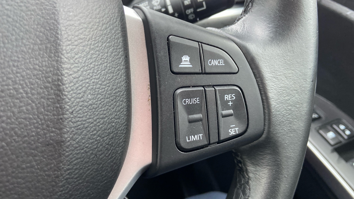 Used Suzuki SX4 S-Cross 2024 for sale - 76531301: Photo 36