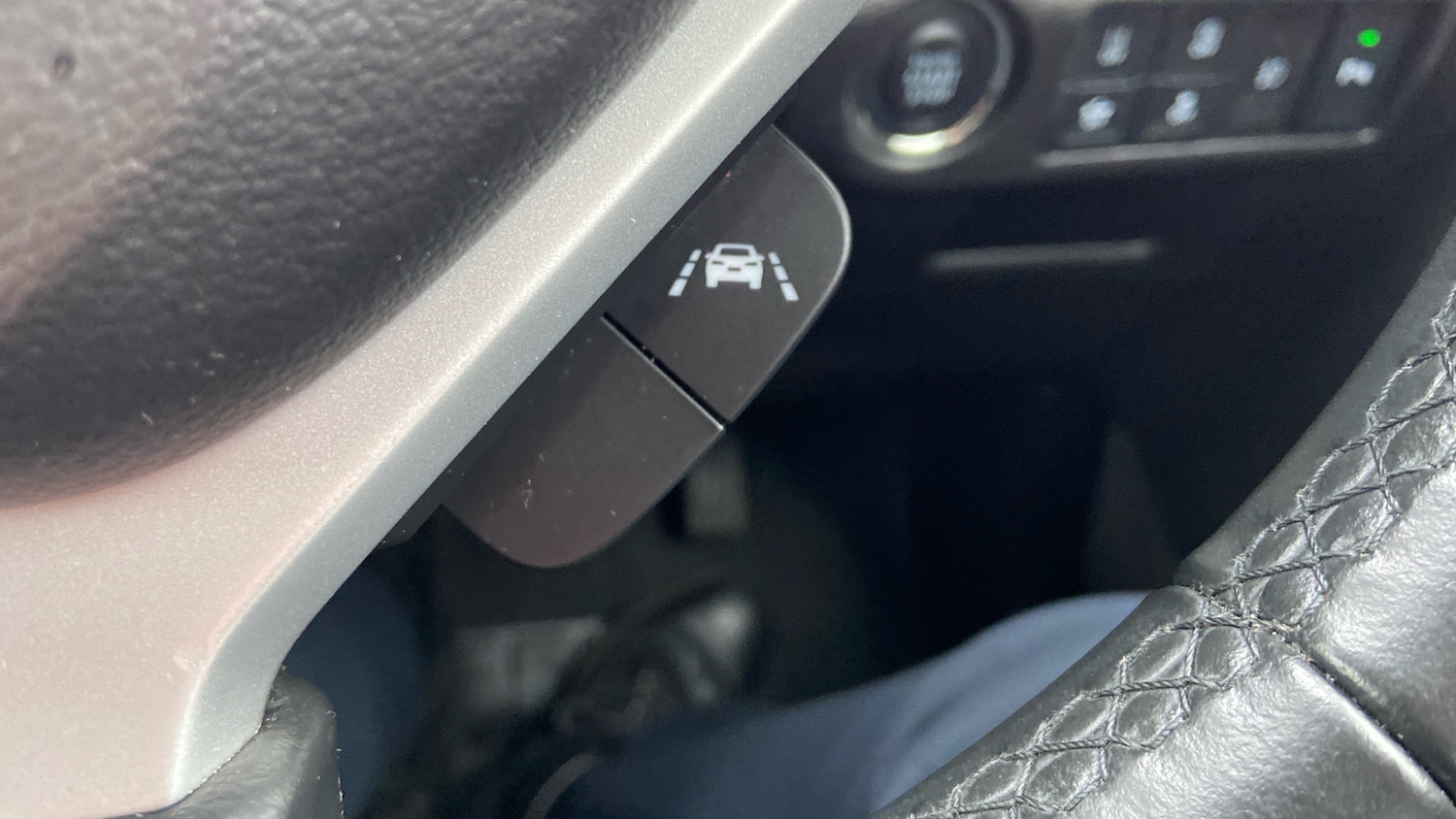 Used Suzuki SX4 S-Cross 2024 for sale - 76531301: Photo 40