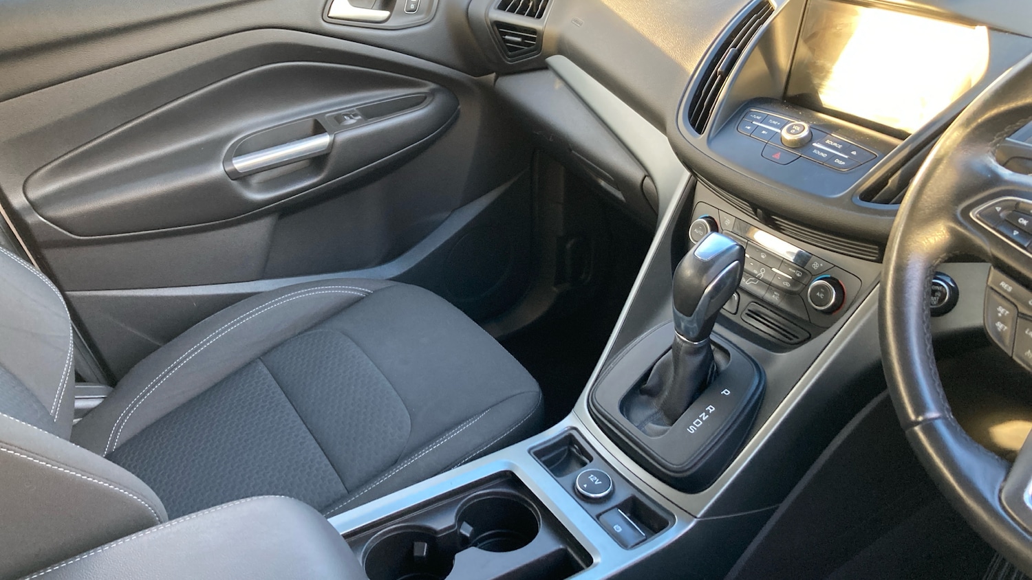 Used Ford Kuga 2017 for sale - 76984678: Photo 14