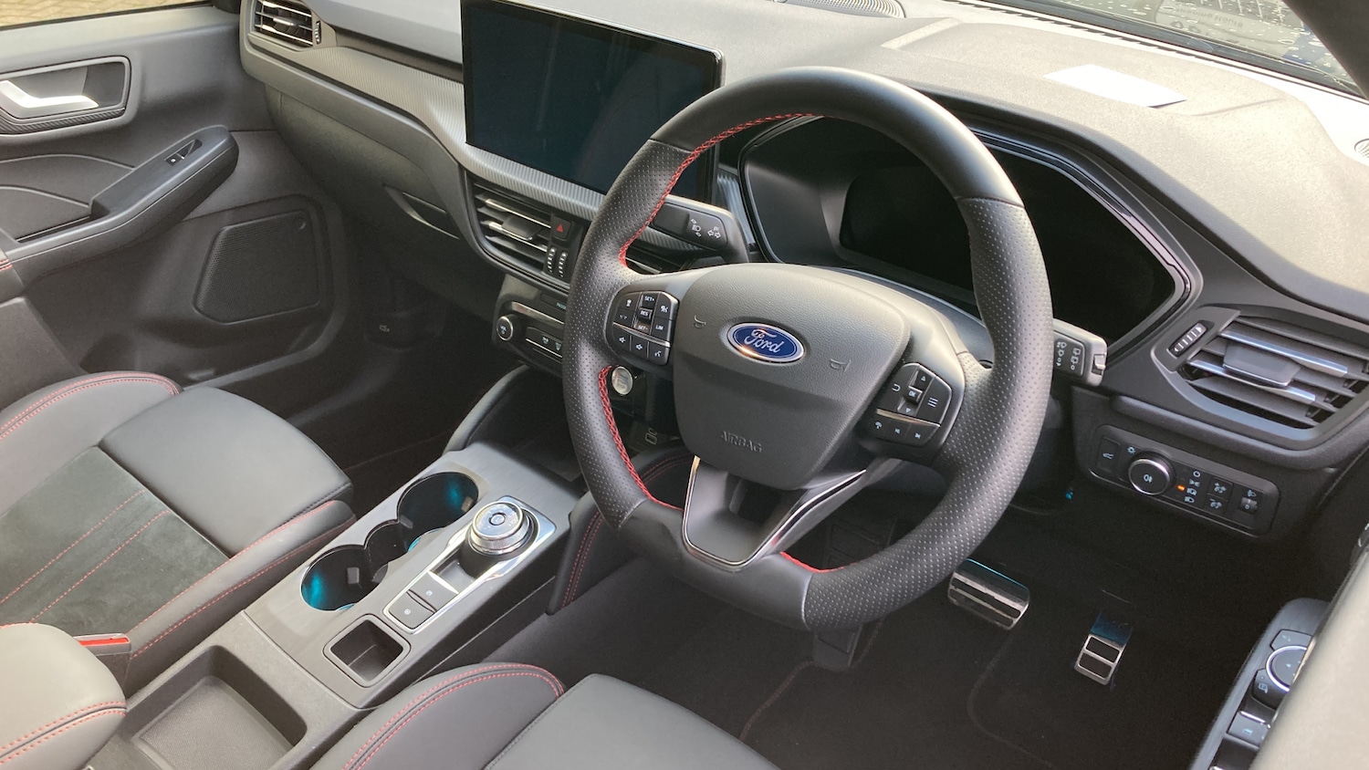 Used Ford Kuga 2025 for sale - 76663600: Photo 11