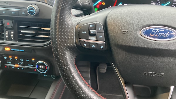 Used Ford Focus 2019 for sale - 76319579: Photo 32